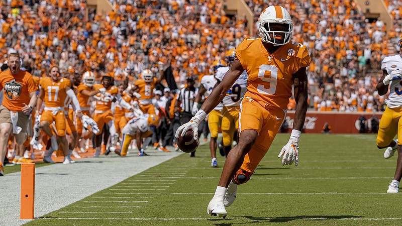 Tennessee Volunteers Football Season Tickets at Neyland Stadium